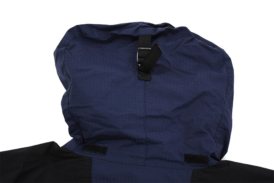 THE NORTH FACE SUMMIT SERIES ネイビー サイズ:S 90's THE NORTH FACE SUMMIT SERIES ゴアテックスパーカ ダーク