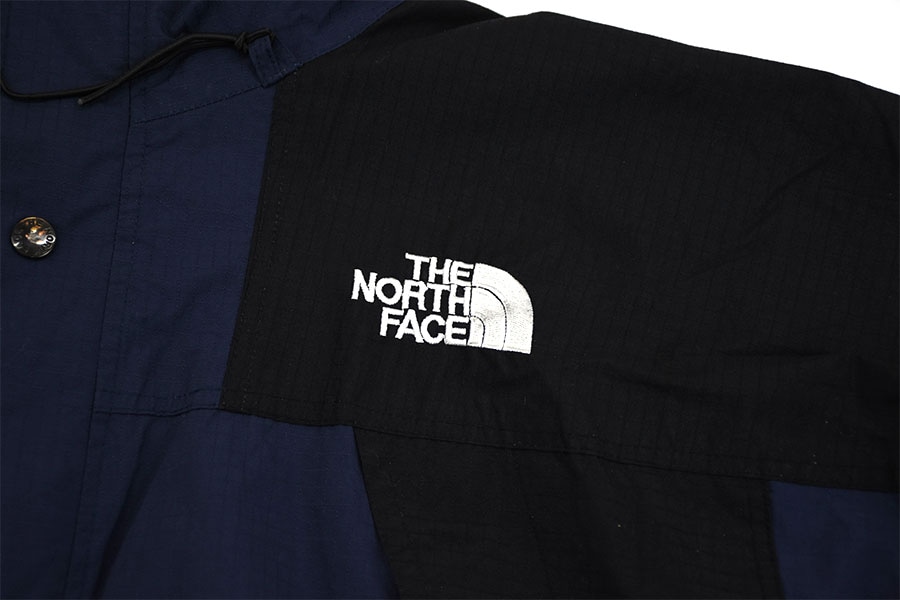 THE NORTH FACE SUMMIT SERIES ネイビー サイズ:S 90's THE NORTH FACE SUMMIT SERIES ゴアテックスパーカ ダーク