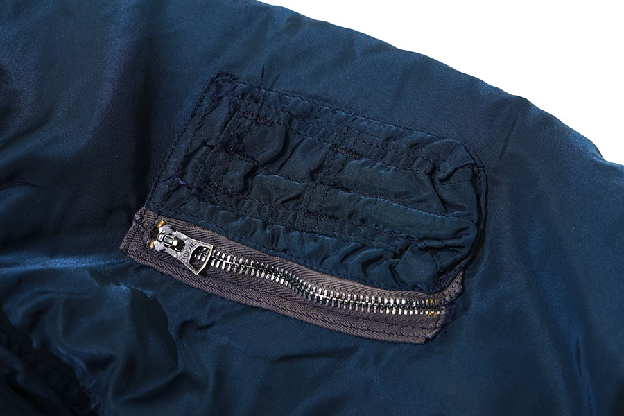 USA製 ALPHA INDUSTRIES MA-1 MIL-J-82790J フライトジャケット
