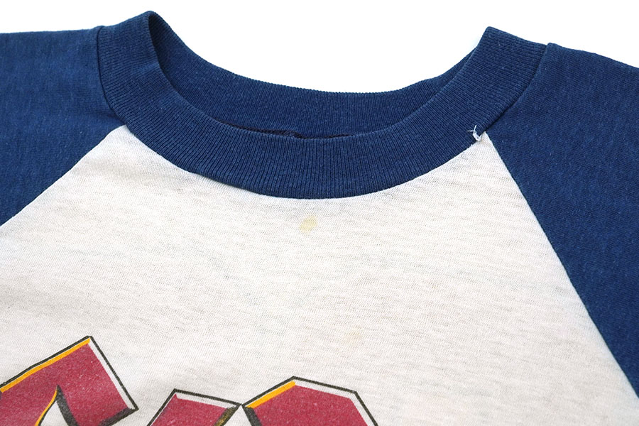 80's AC/DC ''NORTH AMERICAN TOUR/82'' RAGLAN SLEEVE T SHIRT (APPROX.MEDIUM)