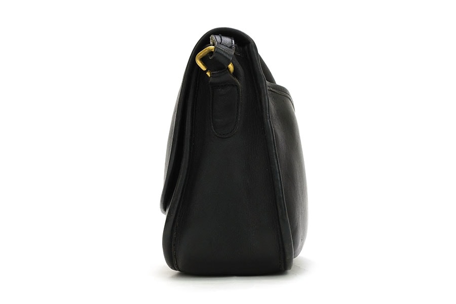 COACH 黒 レザー ショルダーバッグ　ブラック　バッグ COACH レザー ショルダーバッグ ブラック | すべての商品