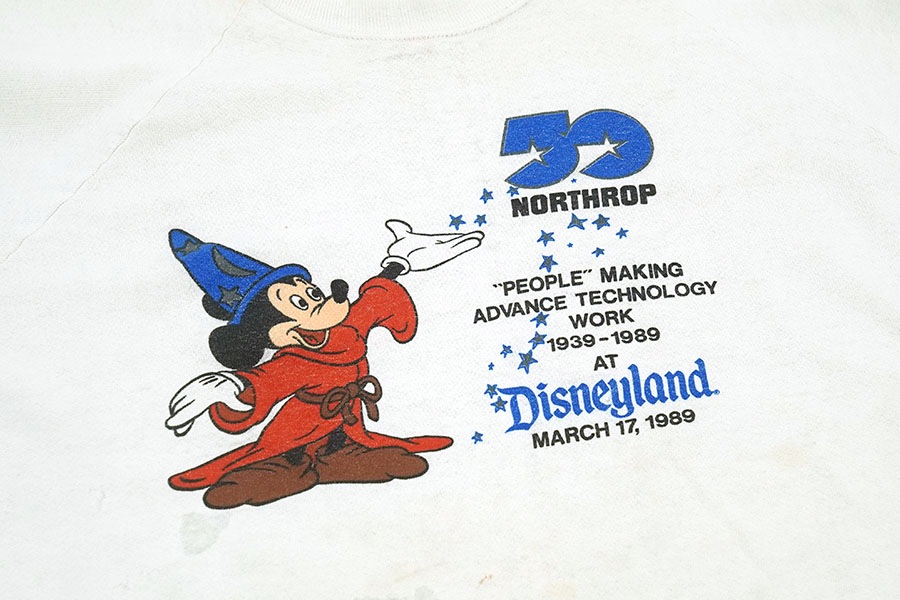 80'S FRUIT OF THE LOOM ''50 NOTRTHROP DISNEYLAND'' RAGLAN SLEEVE SWEAT SHIRT (SIZE.X LARGE)
