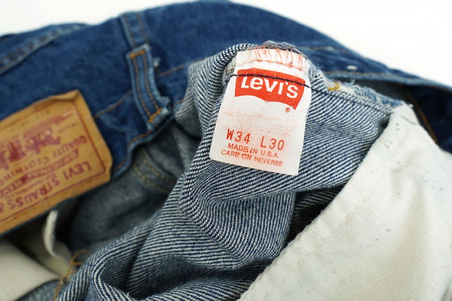 80'S LEVI'S 517 BLUE JEANS WITH RED TAB (SIZE. W34 L30) MADE IN