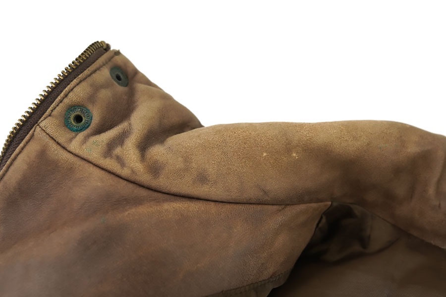 【Eddie Bauer】レザーベスト / 中綿入り Eddie Bauer レザーダウンベスト 茶 表記(L) | すべての商品