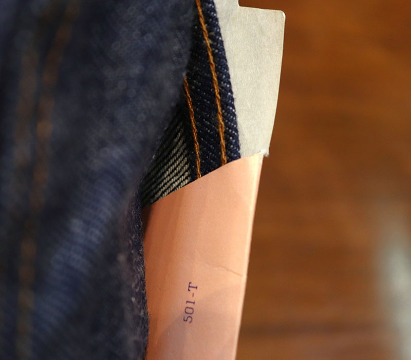 1980s DEAD STOCK , Levis 501 SINGLE x CHAIN , Size W32 L38