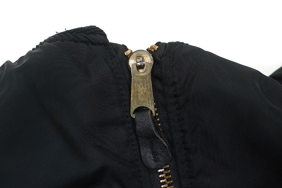 USA製 ALPHA INDUSTRIES MA-1 MIL-J-82790J フライトジャケット