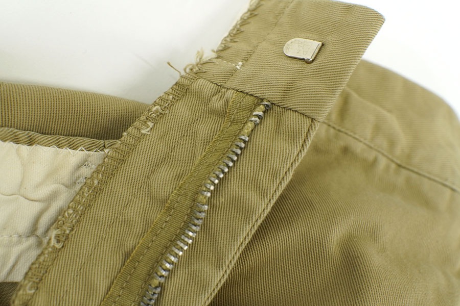 '68 USMC CHINO TROUSERS (SIZE.W31 L31)