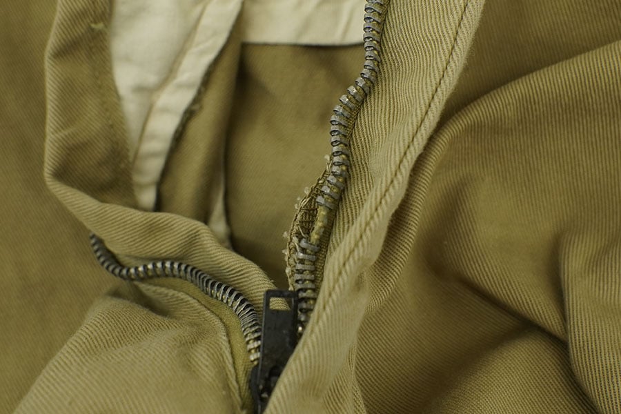 '68 USMC CHINO TROUSERS (SIZE.W31 L31)
