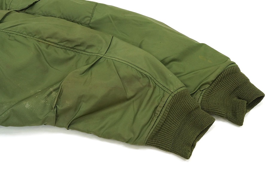 63's U.S.NAVY MIL-S-18342B(WEP) WEPジャケット 表記(42L) ワッペン付き