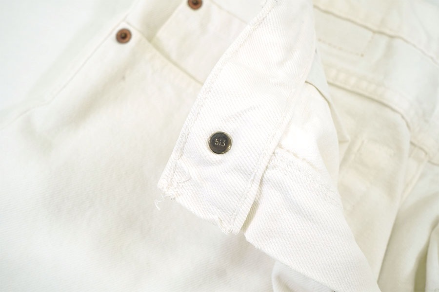 90'S LEVI'S 550 WHITE JEANS (SIZE.W34 L30) MADE IN USA | SOLD OUT