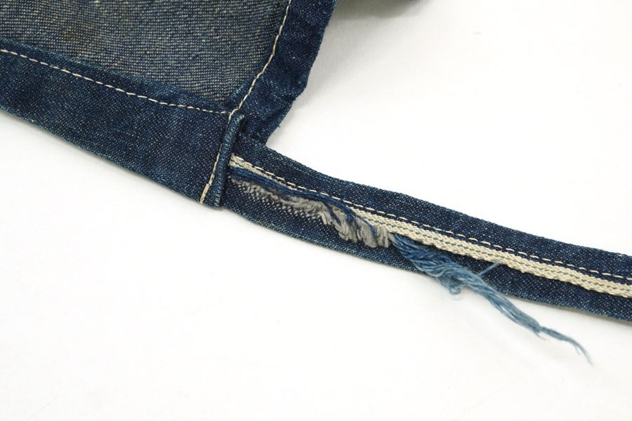 ビンテージ デニムエプロン 青耳付き | NEW ITEM | | BerBerJin WebStore