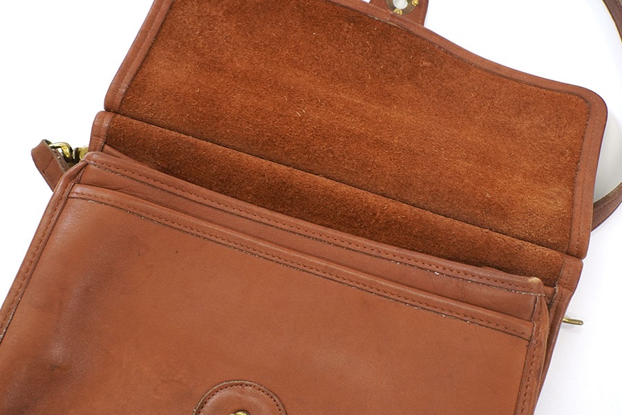 COACH LEATHER SHOULDER BAG  CAMEL MADE IN USA