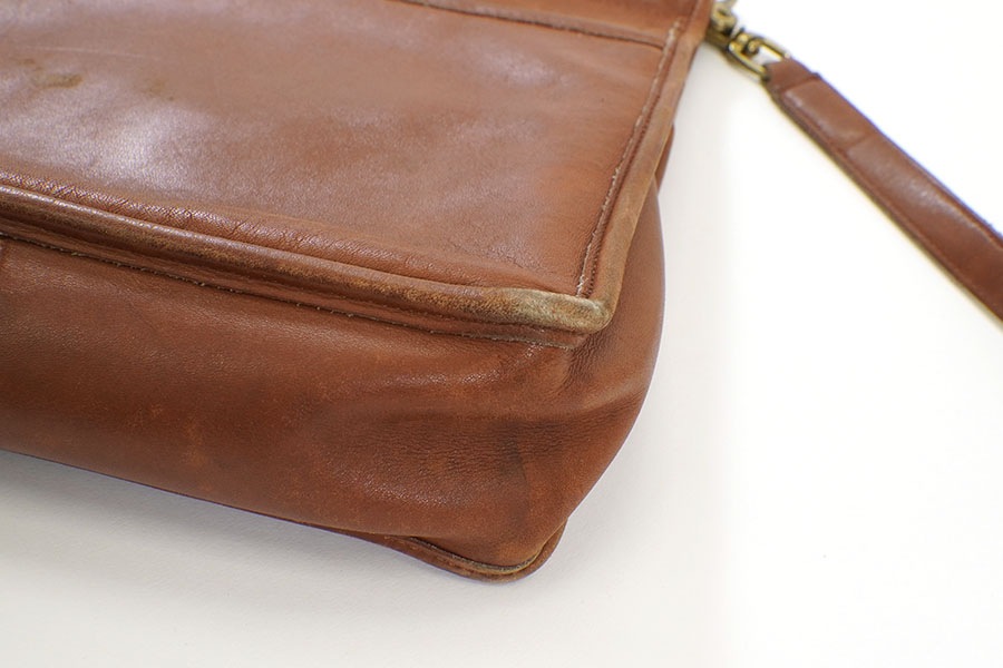 COACH LEATHER SHOULDER BAG  CAMEL MADE IN USA