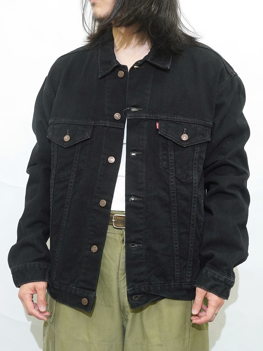 00'S LEVI'S 70507-0260 BLACK DENIM JACKET (SIZE. LARGE) MADE IN
