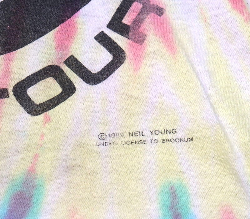 1980s NEIL YOUNG , Size M