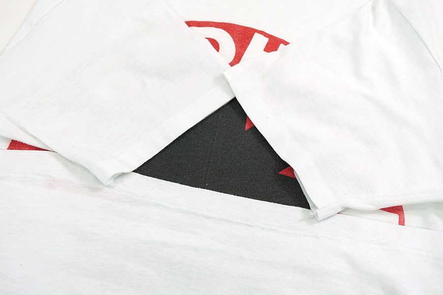 Hanes ✺レッチリ Tシャツ♂ Lサイズ【 ヴィンテージ系】✚✖ RED HOT CHILI PEPPERS レッチリ Hanes バンドTシャツ｜Yahoo