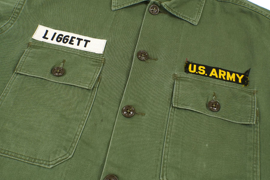 60's～ U.S.ARMY ユーティリティシャツ 階級章付き 実寸(15位)