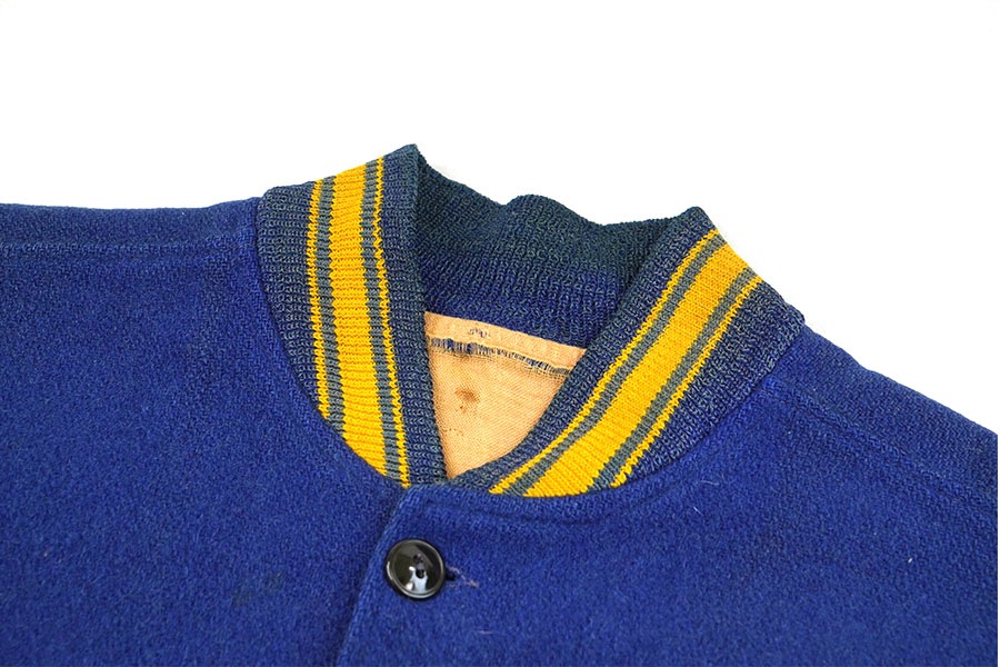 50's～ ''SOUTH TEXAS JUNIOR COLLEGE'' 背面チェーンステッチ メルトンボタスタ ブルー 実寸(38位)