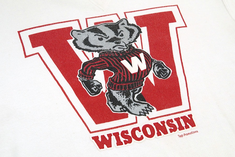 Russell  made in  USA AKRONロゴ 前V スウェット　L 90's RUSSELL ATHLETIC ''WISCONSIN'' 前Vガゼット クルーネック
