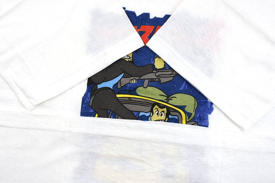 【当時物？】カリオストロの城　Tシャツ ルパン三世　/Mサイズ/宮崎駿 ルパン三世 カリオストロの城』とGEEKS RULEがコラボ！ 映画公開