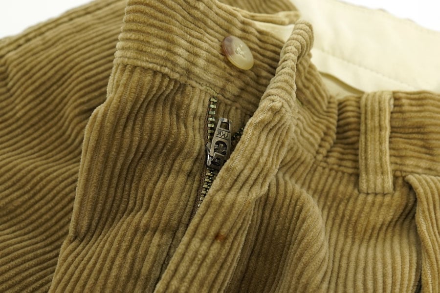 RALPH LAUREN WIDE WALE 2-TUCK CORDUROY PANTS BROWN (SIZE. W32 L32