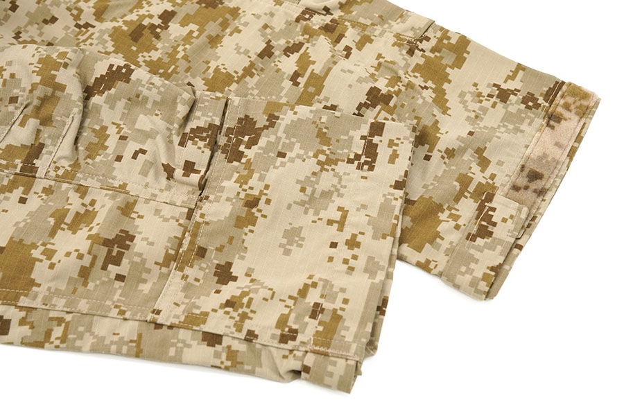 11 パタゴニア PCU LEVEL 9 AOR1 TEMPERATE BLOUSE 表記(X LARGE