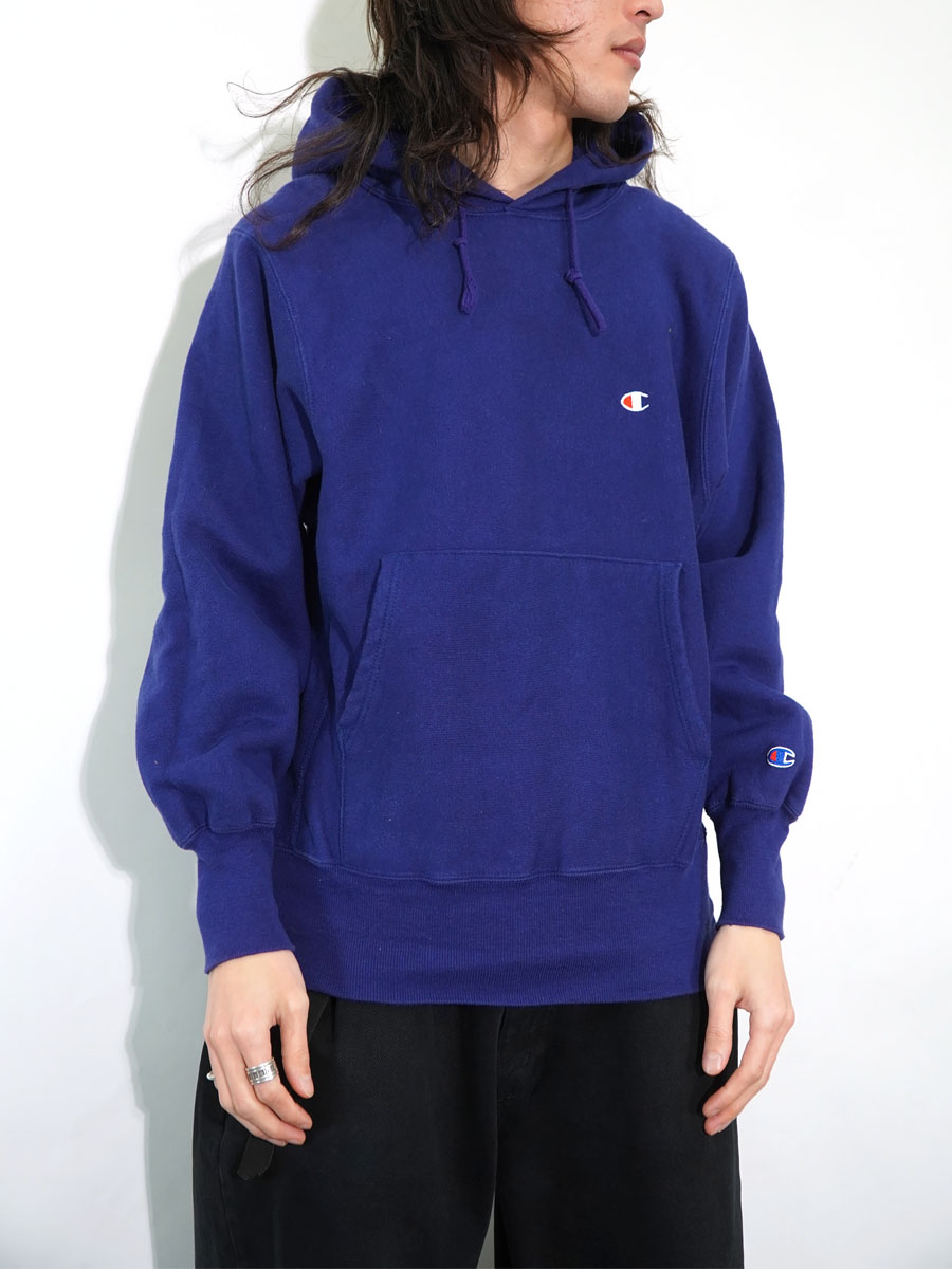 90's 刺繍タグ チャンピオンRWパーカ 無地 青紫 表記(M) USA製 グッド