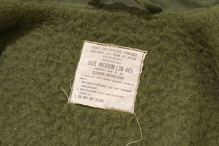 '75 U.S.NAVY A-2 DECK JACKET (SIZE.MEDIUM)