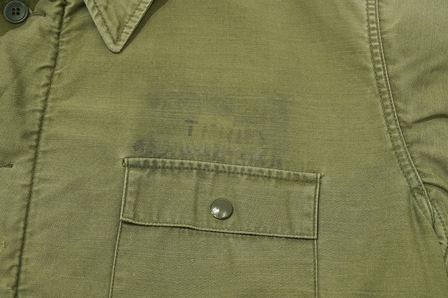 '85 U.S.NAVY A-2デッキジャケット 表記(LARGE) ステンシル