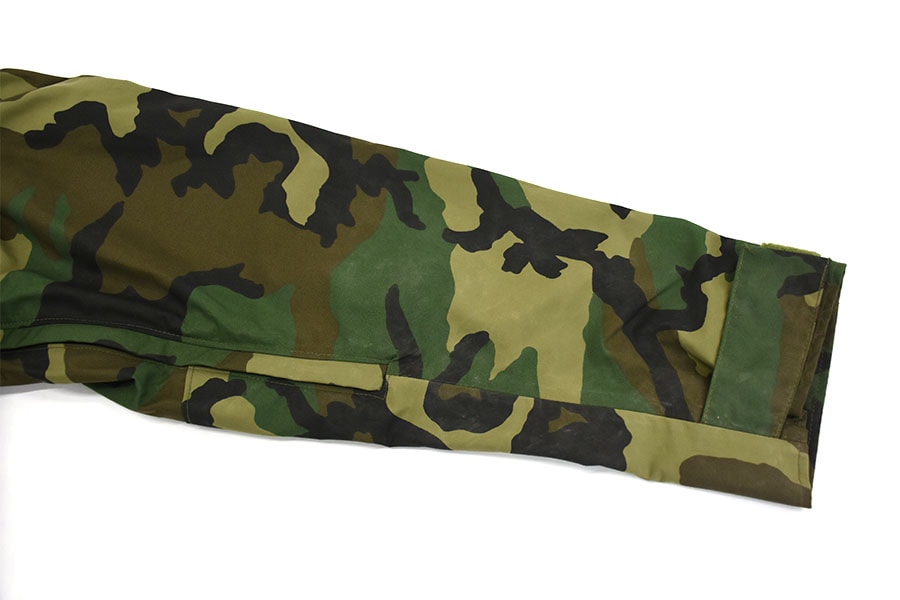 88's ECWCS GORE-TEXパーカ カモ ALPHA INDUSTRIES製 表記(SMALL - X