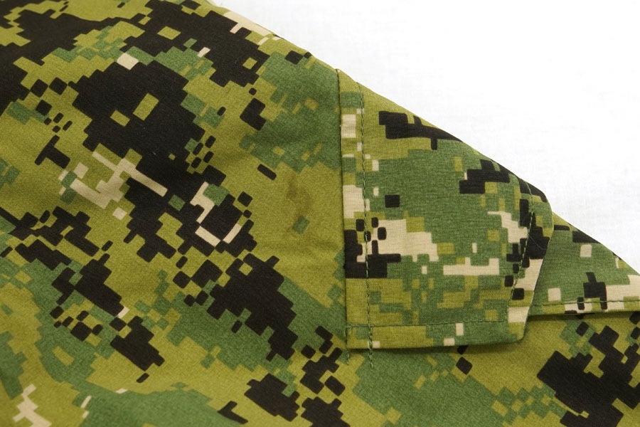 17's U.S.NAVY NWU TYPE III AOR2 GORE-TEX ワーキングパーカ 表記