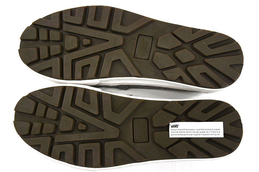 未使用 VANS クロコダイル柄 ローファー ライトグレー 表記(8.5)