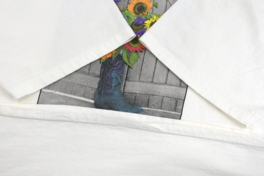 90's Pink tease ''ヒマワリ'' プリントTシャツ ホワイト 表記(One Size Fits All)