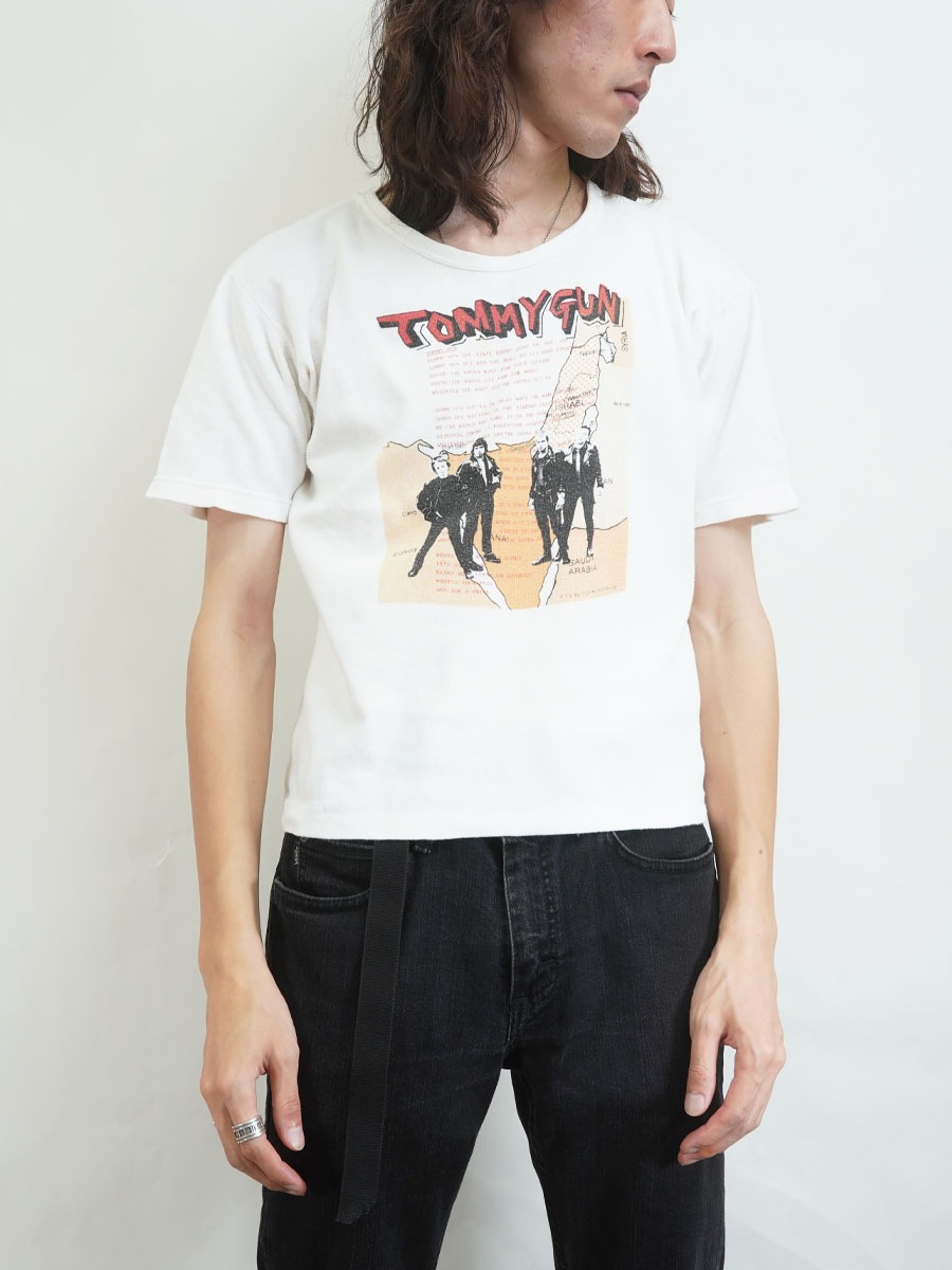 70's CLASH ''TOMMY GUN'' Tシャツ 実寸(S位) ヨーロッパボディ 70's CLASH ''TOMMY GUN'' Tシャツ 実寸(S位) ヨーロッパボディ