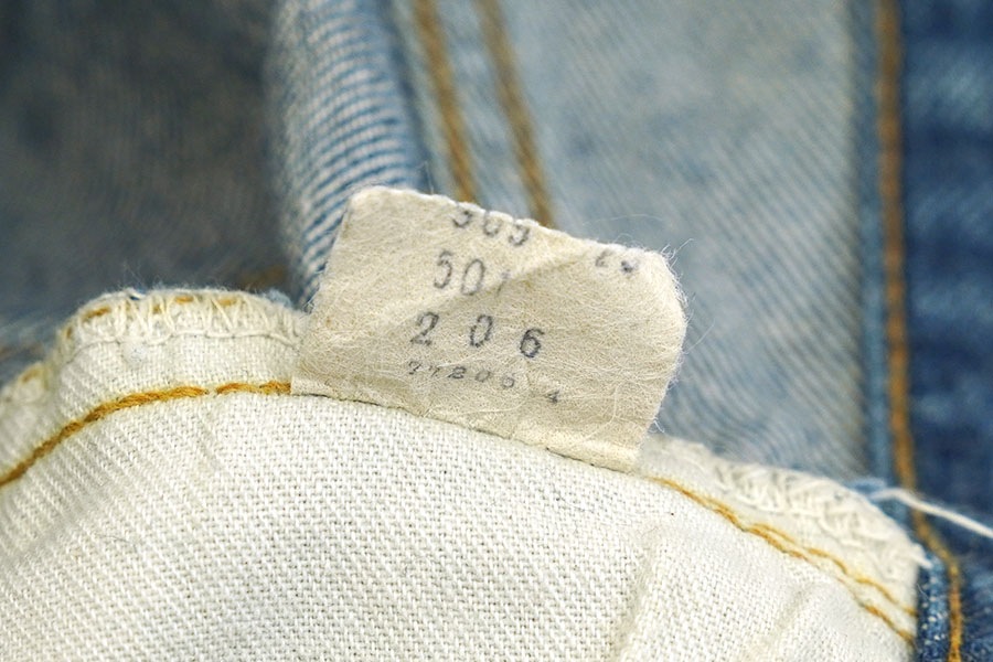 80's LEVI'S 501 66 CHAIN STITCH (SIZE.W33 L33)