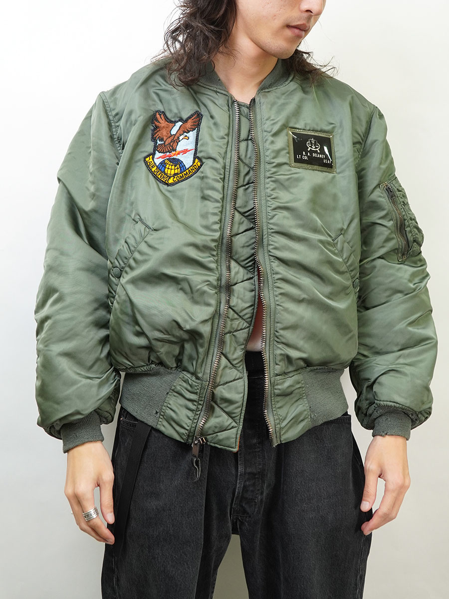68s US AIR FORCE MA-1 フライトジャケット　8279D 65 U.S.AIR FORCE MA-1 MIL-J-8279D フライトジャケット 表記