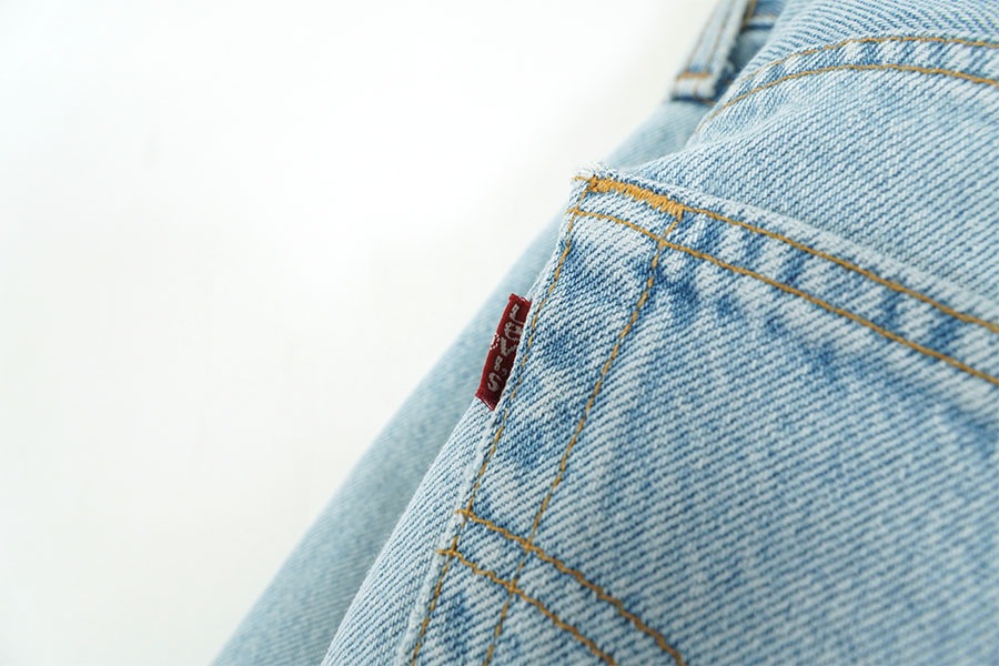 90's Levi's 501 デニムパンツ アイスブルー 表記(31x32) FOR WOMEN