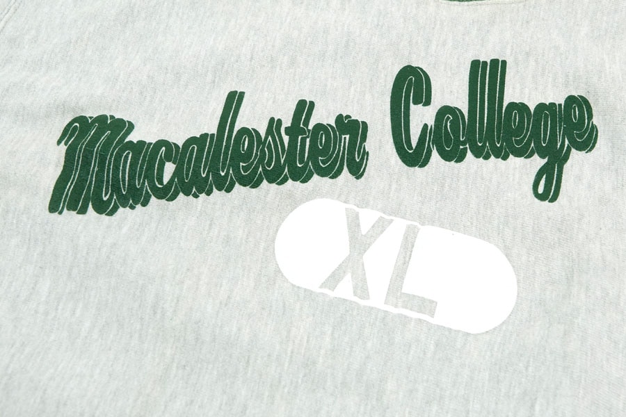 90'S CHAMPION REVERSE WEAVE ''MACALESTER COLLEGE'' RIB LINE (SIZE.X LARGE) MADE IN USA