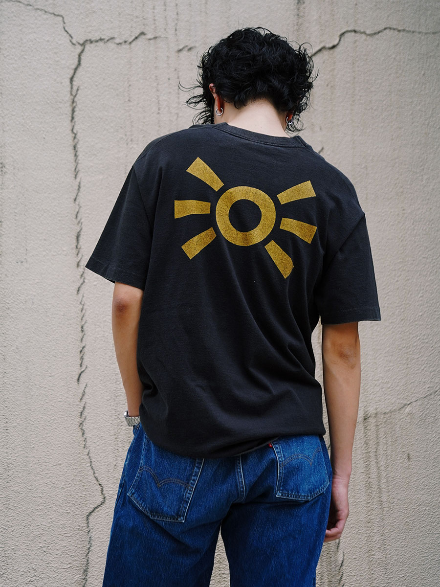 90'S FRUIT OF THE LOOM ''BUTHOLE SUYFERS'' T SHIRT BLACK (SIZE.LARGE) MADE IN USA