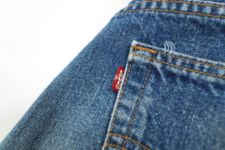 Levi's 505 デニムパンツ 色落良 赤文字 USA製 90s W32 美品90s USA製505 0217 リーバイス w32 525 赤文字 刻印 - メルカリ