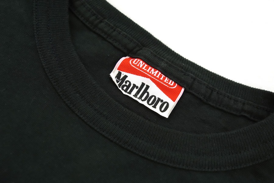 90's UNLIMITED Marlboro ''Lizard'' ポケットTシャツ 実寸(XL位)