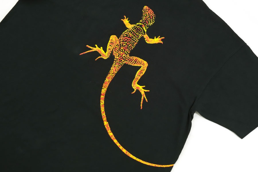 90's UNLIMITED Marlboro ''Lizard'' ポケットTシャツ 実寸(XL位)