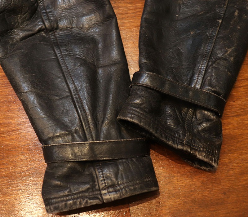 1930s LEATHER JACKET , Size 38