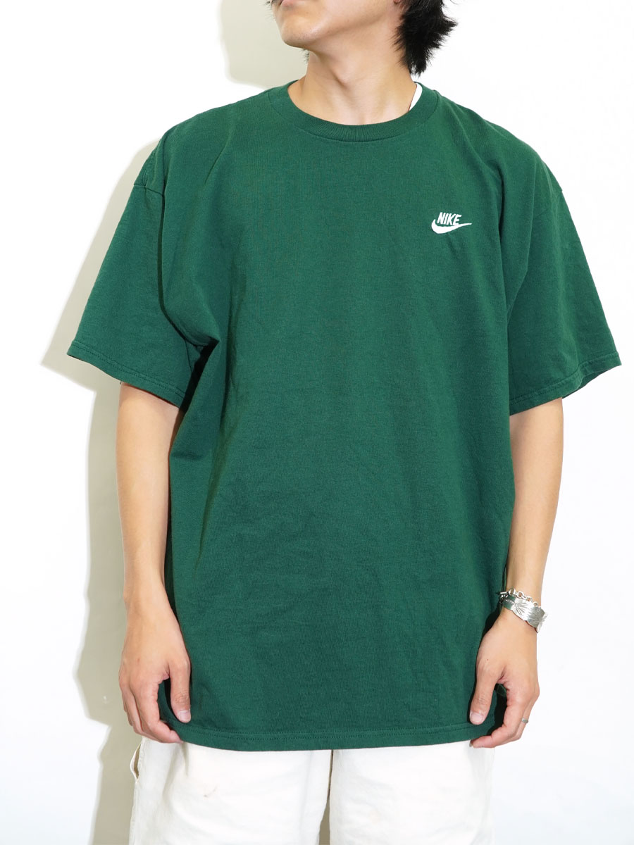 90's NIKE スウォッシュロゴ刺繍 Tシャツ グリーン 表記(XL) 黒