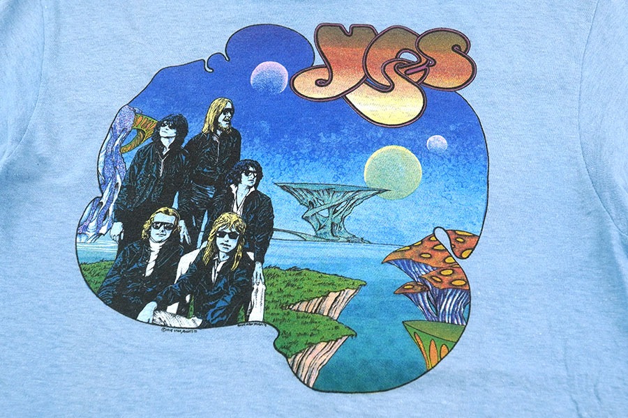 70'S HANES ''YES'' T SHIRT (SIZE.MEDIUM) | NEW ITEM | | BerBerJin