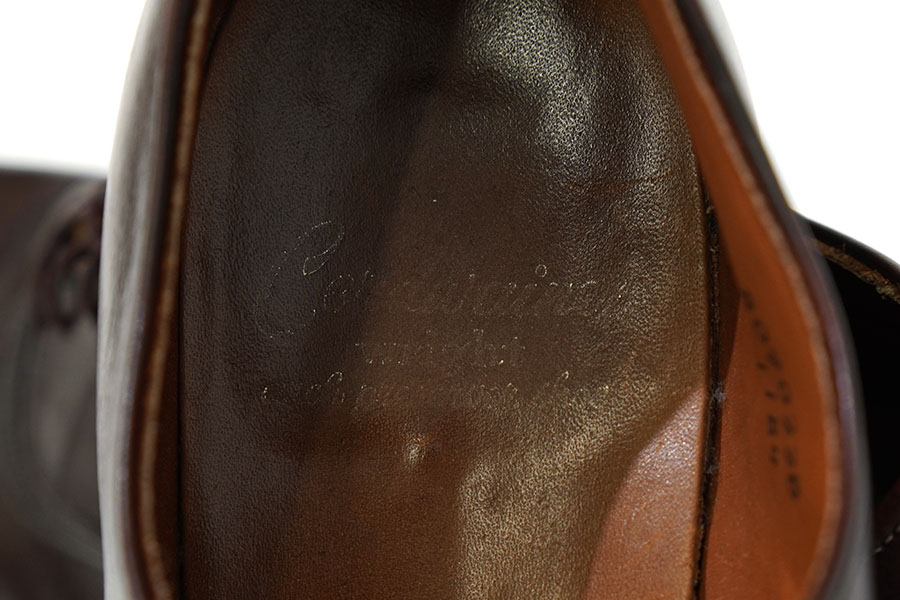 Cordwainer 内羽根ストレートチップ レザーシューズ バーガンディ 表記