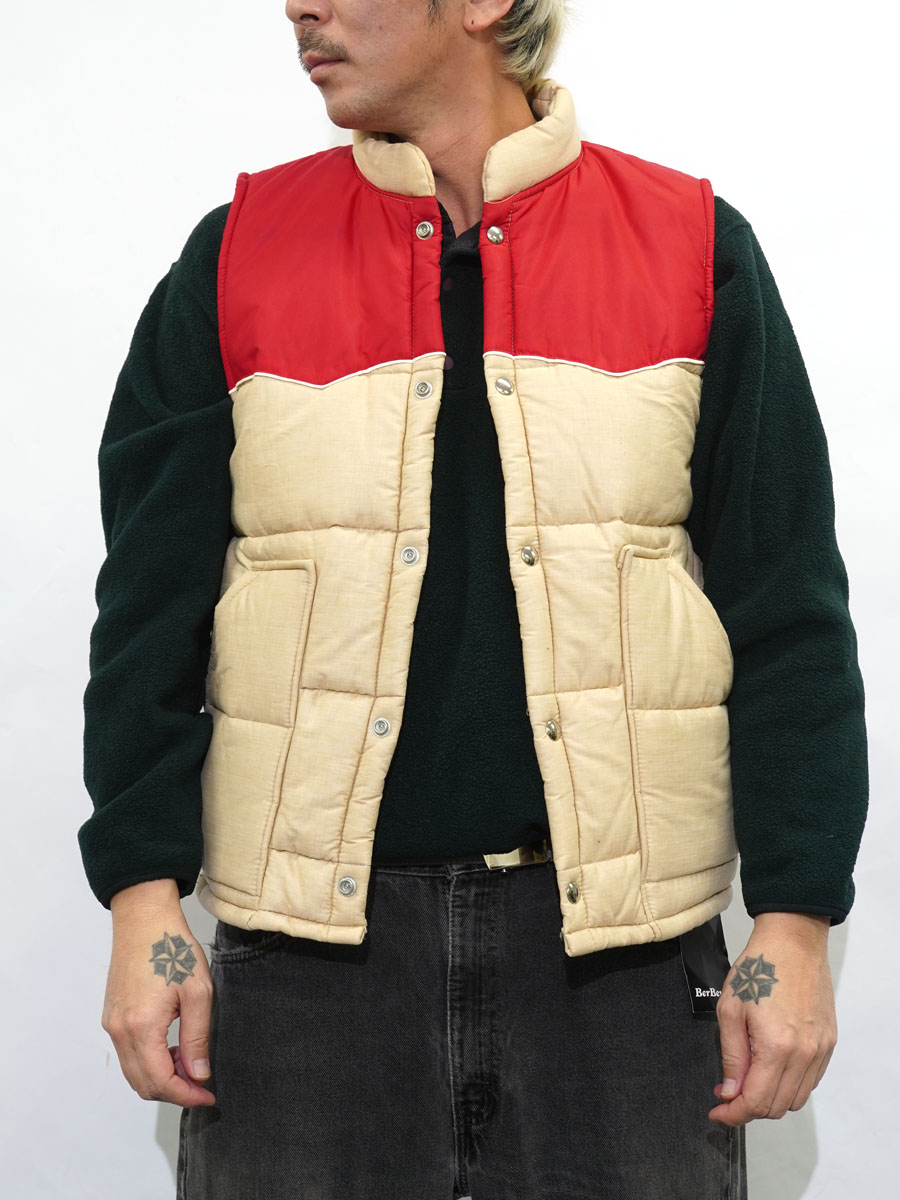 70's CHAMPION PLUG オフィシャルレーシングベスト レッド/ベージュ 表記(MEDIUM)