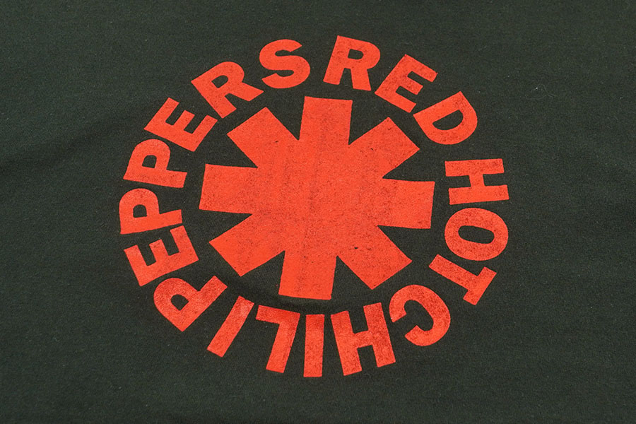 80'S～ RED HOT CHILI PEPPERS ''ABBEY ROAD'' T SHIRT BLACK (APPROX