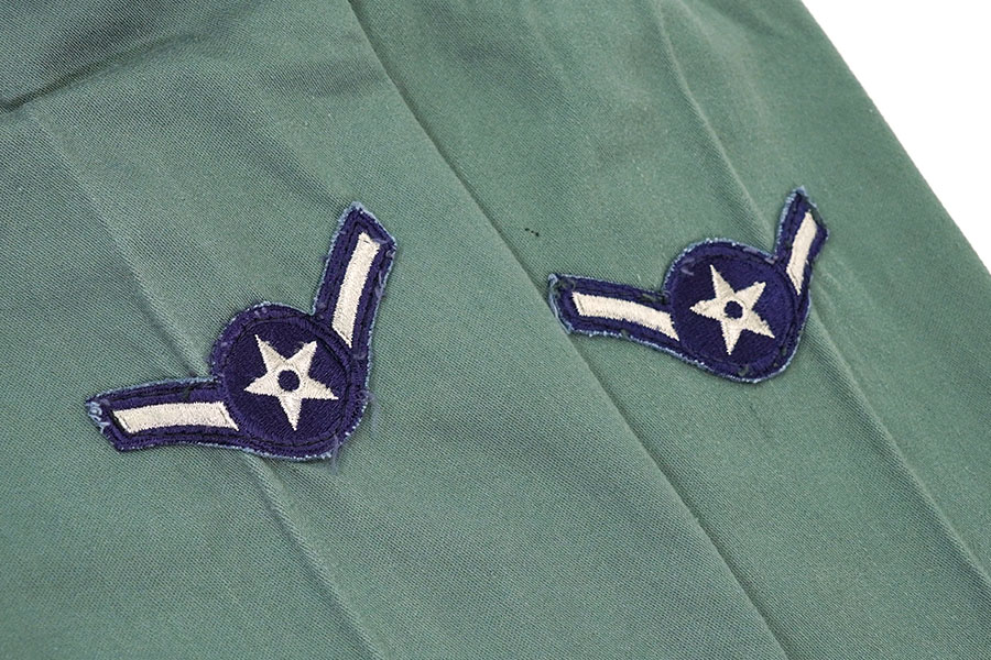 50's U.S.AIR FORCE ユーティリティシャツ セージグリーン 実寸(15位) スナップボタン