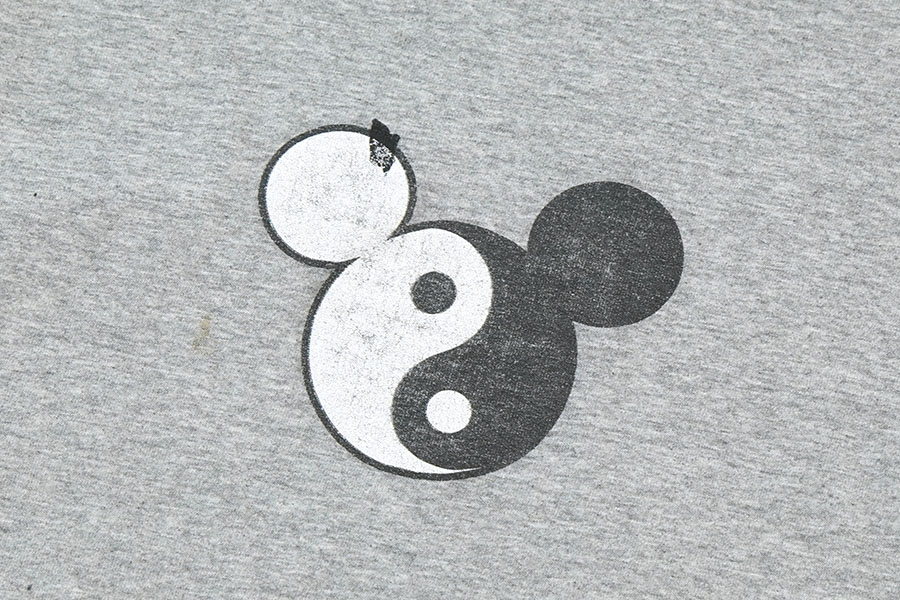 90's～ Walt Disney World ''陰陽ミッキー''プリント Tシャツ グレー
